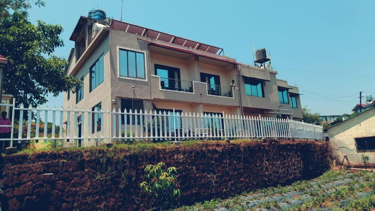 Evergreen Holidays ماهاباليشوار المظهر الخارجي الصورة